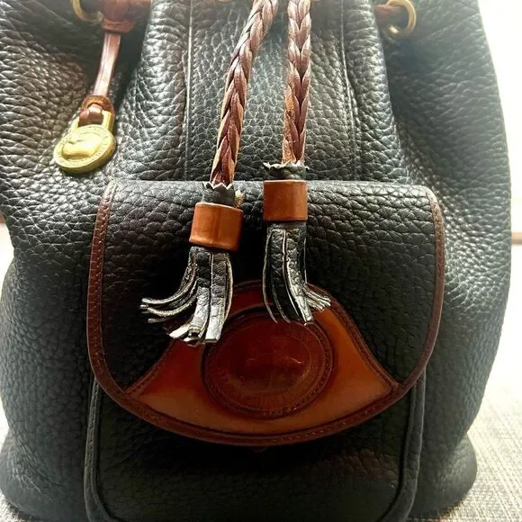 Vintage Dooney & Bourke Sling/Bucket Bag - Picture 7 of 16